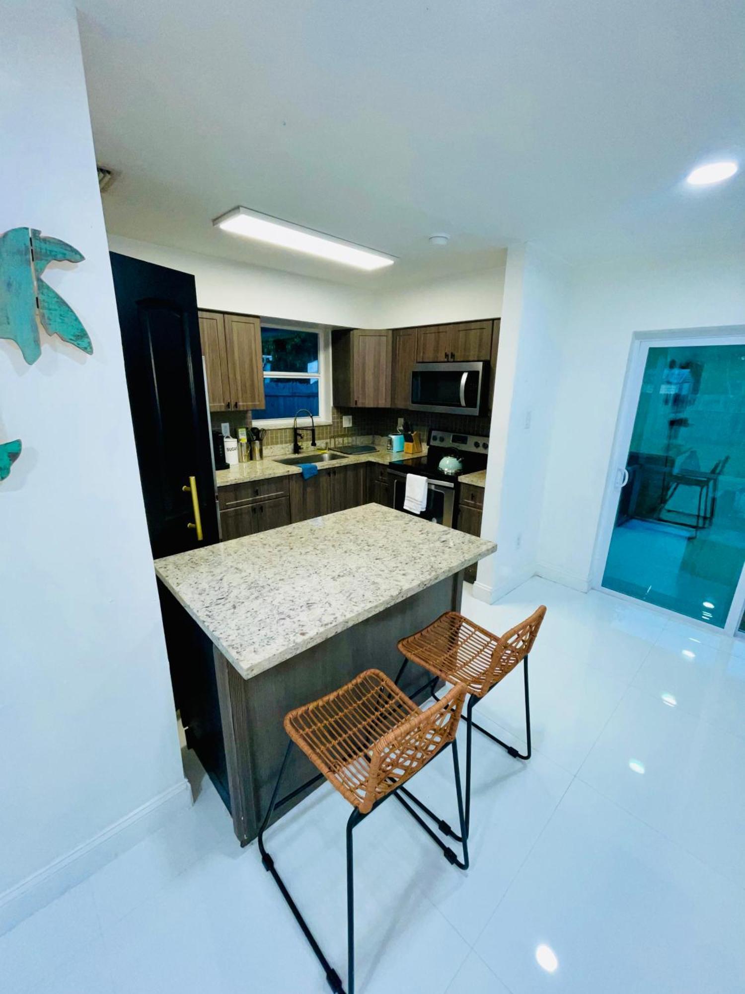 Cozy Comfy House Villa Pembroke Pines Exterior photo